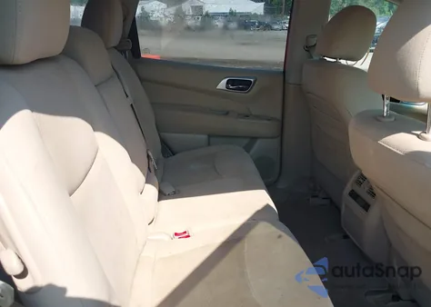 2013 Nissan Pathfinder Sv z USA, uszkodzony, nr VIN 5N1AR2MM3DC613801